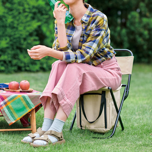 アウトドア保冷温バッグ付きチェア